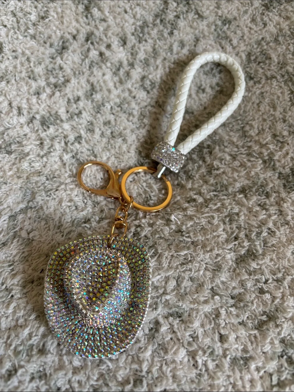 White Glitzy Rhinestone Cowboy Hat Keychain with White Braided Loop NWT 7”